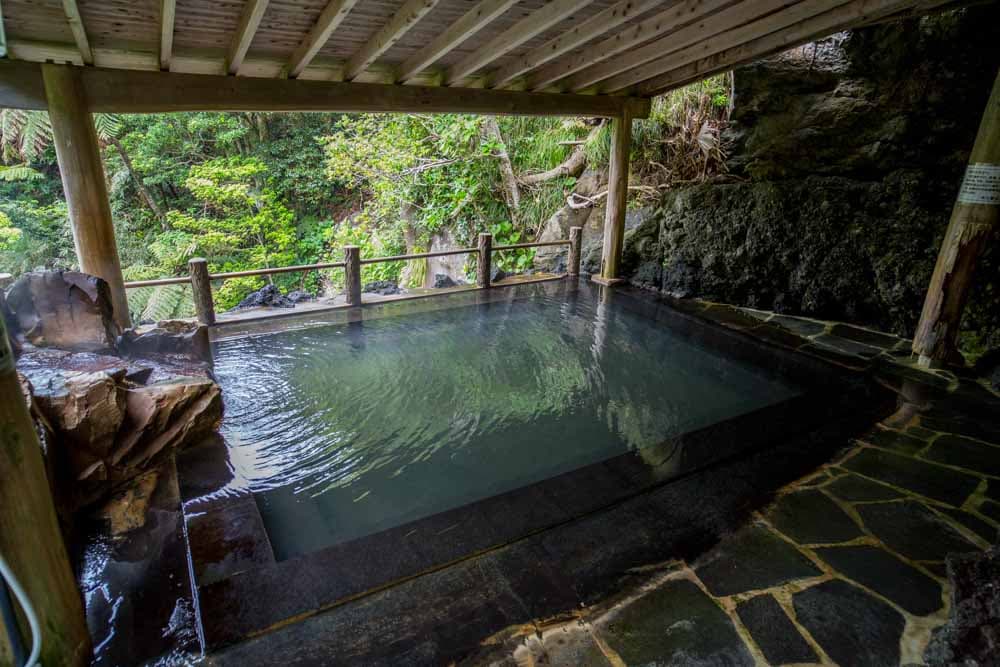 Uramigataki Hot Spring