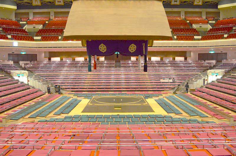 How to Buy Tickets for the Sumo in Tokyo